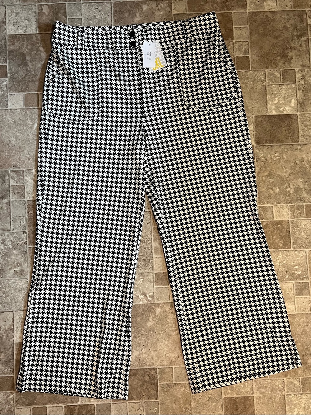 NWT 3X LuLaRoe Emery Wide Leg Pants in Black and White Houndstooth